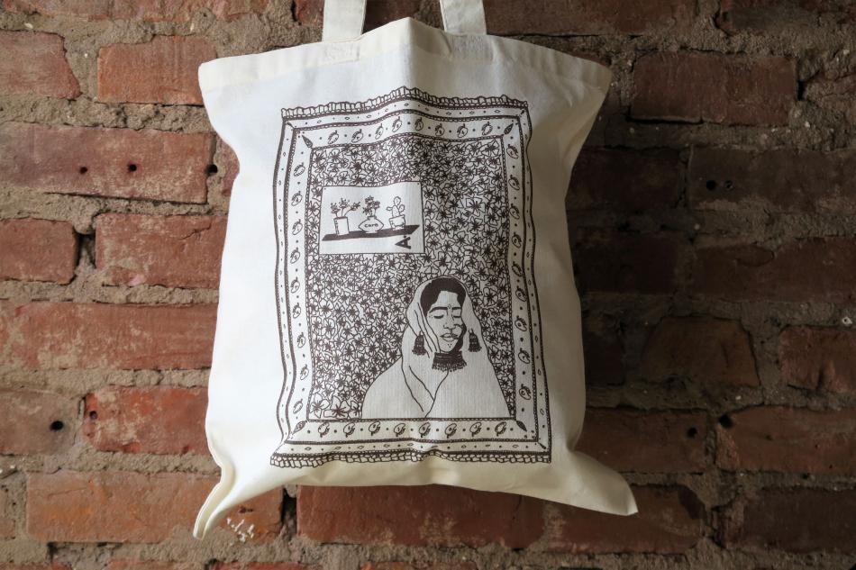 Resist Totebag 4